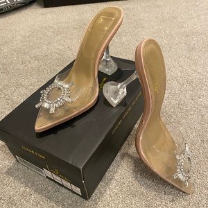 Trendy Clear Heels